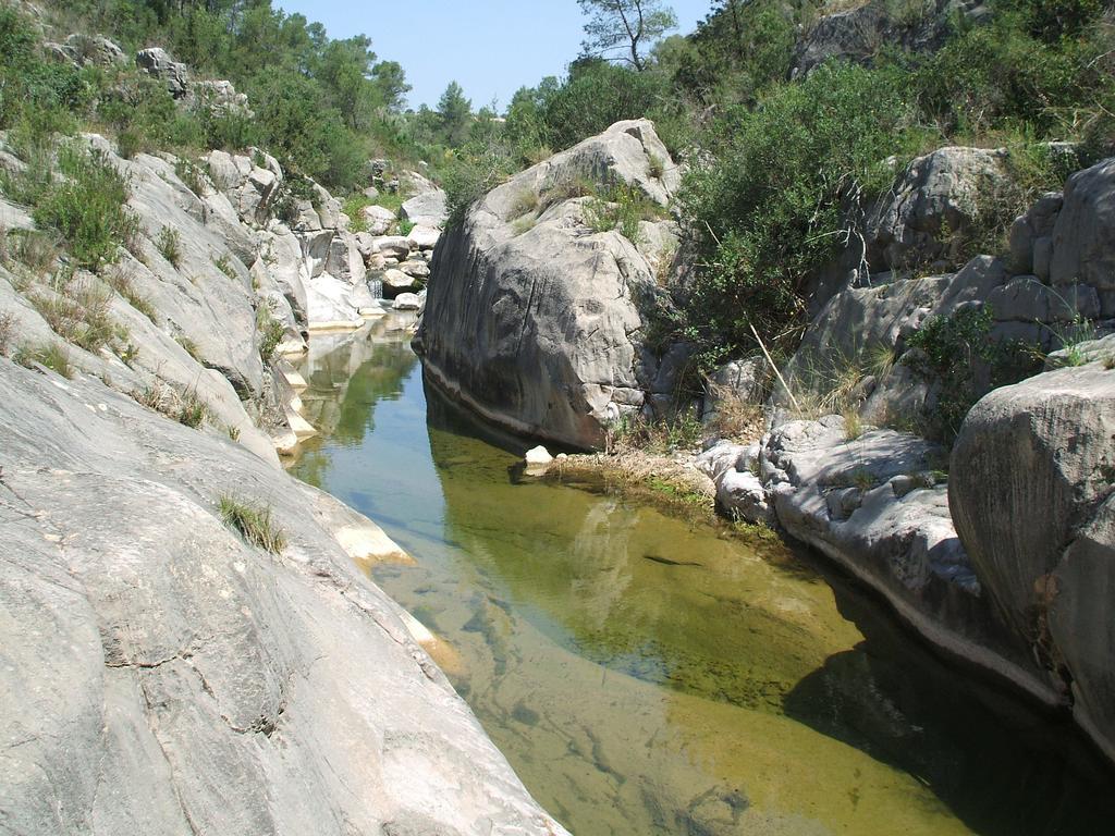 Aire De Colldejou Bagian luar foto